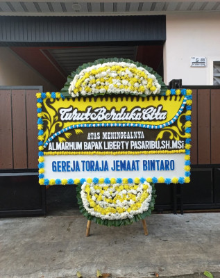 Papan Bunga Duka di Munjungan